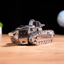 Завантажити зображення в переглядач галереї, NIMBLE FIGHTER RENAULT FT-17 TANK