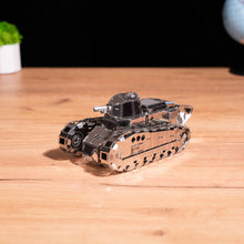 Завантажити зображення в переглядач галереї, NIMBLE FIGHTER RENAULT FT-17 TANK