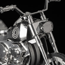 Lade das Bild in den Galerie-Viewer, ROADWAY FANTASY MOTORRAD