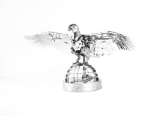 Carica l'immagine nel visualizzatore di Gallery, THE GREAT EAGLE - CLASSIC EDITION