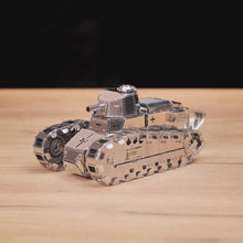 Завантаження та відтворення відео в засобі перегляду галереї, NIMBLE FIGHTER RENAULT FT-17 TANK
