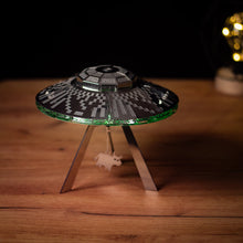 
                        
                          Load image into Gallery viewer, STELLAR RAIDERS UFO
                        
                      