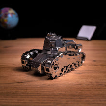 Завантажити зображення в переглядач галереї, NIMBLE FIGHTER RENAULT FT-17 TANK