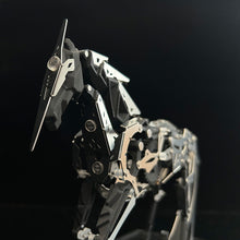 
                        
                          Charger l'image dans la galerie, Mini Kinetic Running Black Horse Mechanical
                        
                      