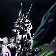 
                        
                          Load image into Gallery viewer, Emerald Mantis
                        
                      