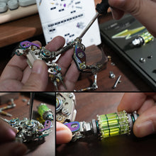
                        
                          Load image into Gallery viewer, Emerald Mantis
                        
                      
