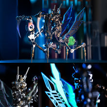 
                        
                          Load image into Gallery viewer, Emerald Mantis
                        
                      