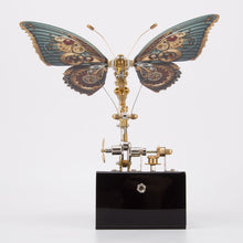 
                        
                          将图片加载到图库查看器，Dynamic Butterfly with Music Box (Red)
                        
                      