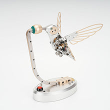 
                        
                          将图片加载到图库查看器，Hummingbird – Bionic Bird Model
                        
                      