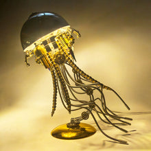 
                        
                          Carica l'immagine nel visualizzatore di Gallery, Steampunk Jellyfish 3D Puzzle Lamp
                        
                      