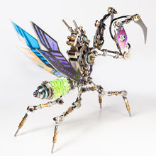 
                        
                          Load image into Gallery viewer, Emerald Mantis
                        
                      