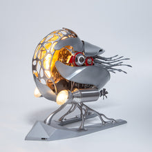 
                        
                          Carica l'immagine nel visualizzatore di Gallery, Nautilus Kinetic Model (Silver)
                        
                      