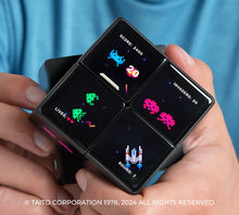 
                        
                          Charger l&#39;image dans la galerie, Space Invaders™ Cubed edition
                        
                      