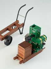
                        
                          Lade das Bild in den Galerie-Viewer, Vintage Stationary Gasoline L-D Engine
                        
                      