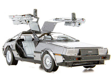 
                        
                          Lade das Bild in den Galerie-Viewer, DeLorean
                        
                      
