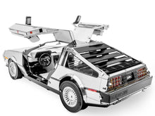 
                        
                          Lade das Bild in den Galerie-Viewer, DeLorean
                        
                      