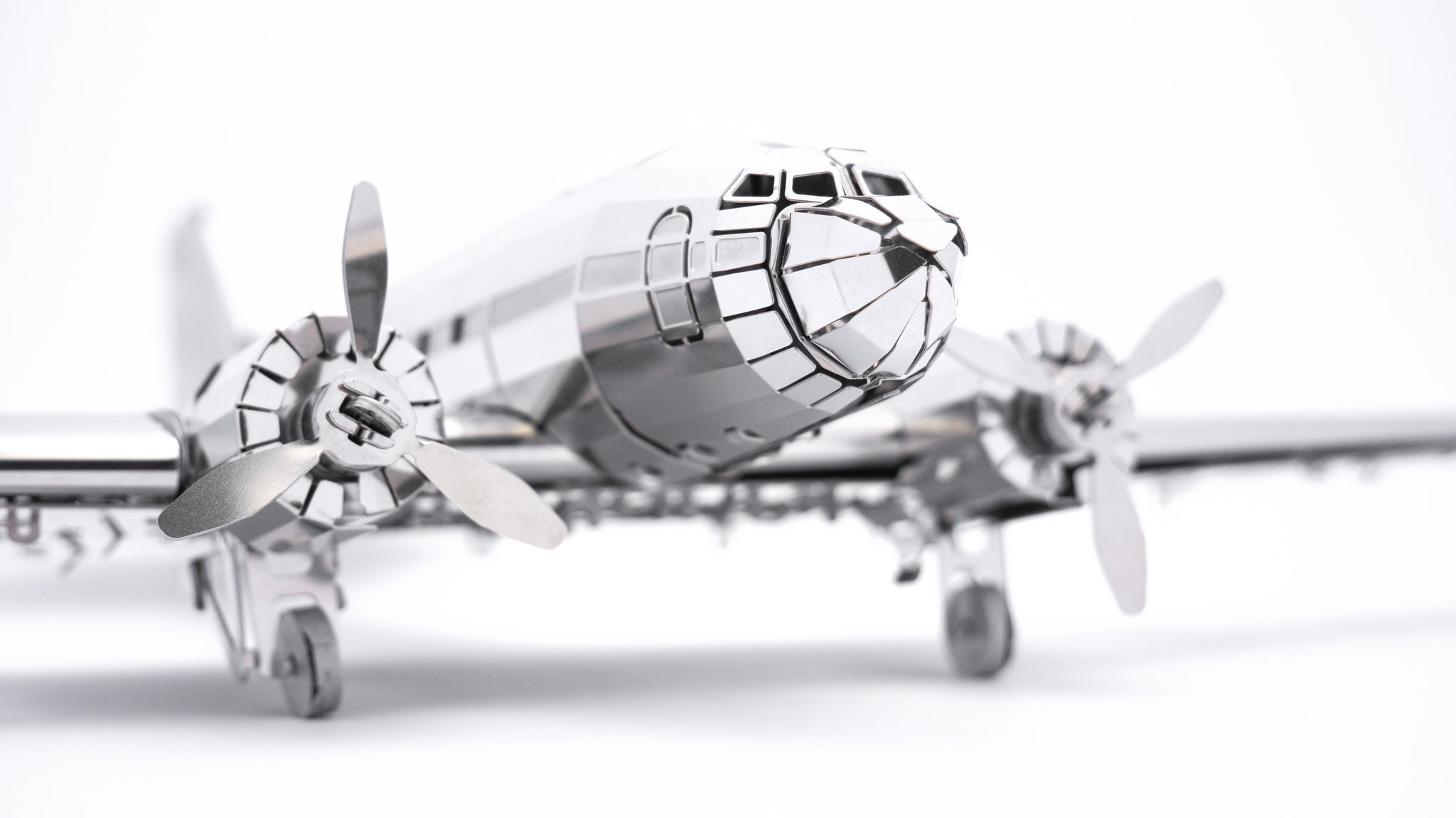 Douglas DC-3 | Legendary Aircraft Replica | DIY Mechanical Puzzle kit