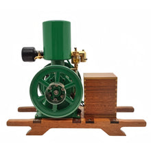 
                        
                          Carica l'immagine nel visualizzatore di Gallery, Hit and Miss Gasoline Engine Model
                        
                      