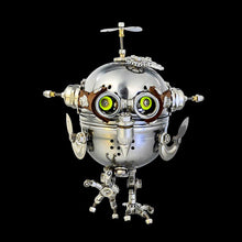 
                        
                          将图片加载到图库查看器，Steampunk Mechanical Owl Egg
                        
                      