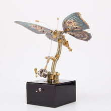 
                        
                          将图片加载到图库查看器，Dynamic Butterfly with Music Box (Red)
                        
                      