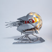 
                        
                          Carica l'immagine nel visualizzatore di Gallery, Nautilus Kinetic Model (Silver)
                        
                      