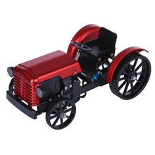 
                        
                          Lade das Bild in den Galerie-Viewer, Motorised Classic Tractor
                        
                      