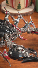 
                        
                          在图库查看器中加载和播放视频，Shadowstrike War Scorpion
                        
                      