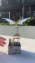 
                        
                          Carica e avvia il video nel visualizzatore di galleria, Mechanical Butterfly
                        
                      