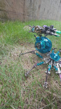 
                        
                          Cargar y reproducir el video en el visor de la galería, Steampunk War Spider (Blue and Purple)
                        
                      