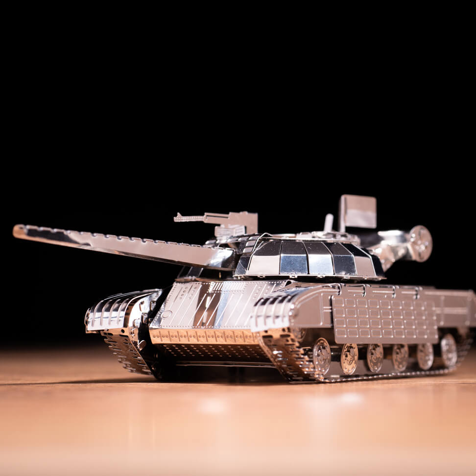 布拉特 T-64