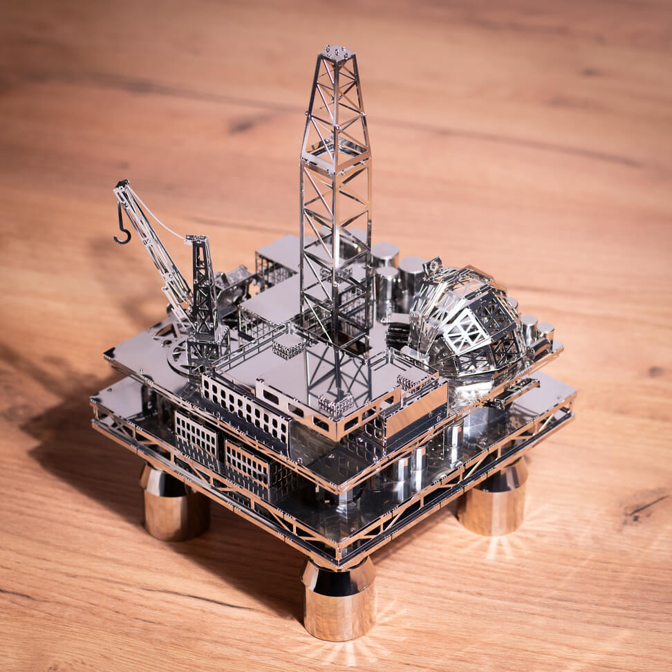Oil Rig Engine Project Kit Treasure Finder Oil Rig | Metal Model Kit for Engineering Enthusiasts